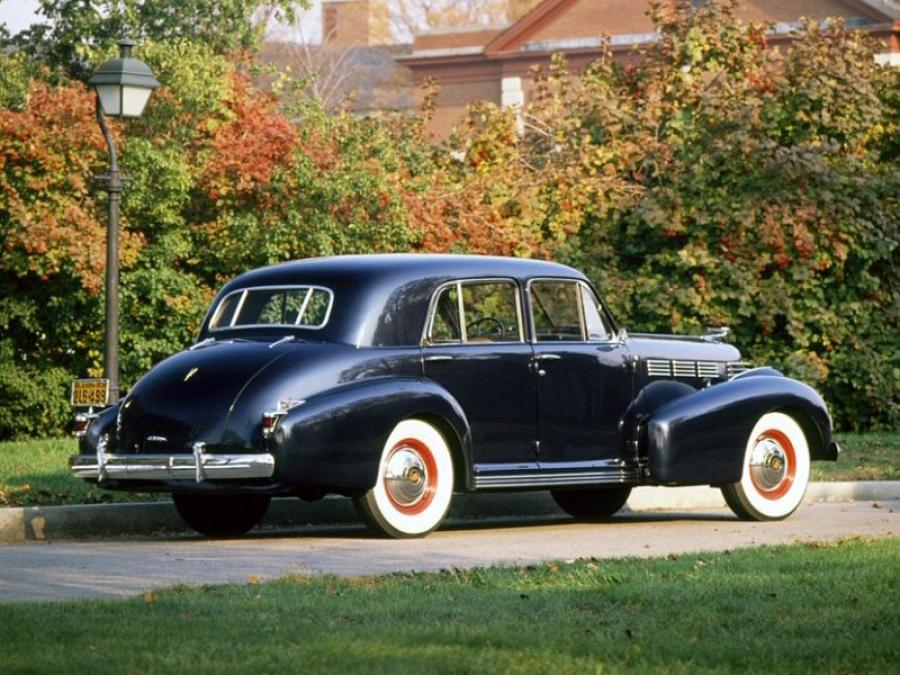  Cadillac Series 60 Special Sedan (6019S) 1938 года  (фото 7 из 10)